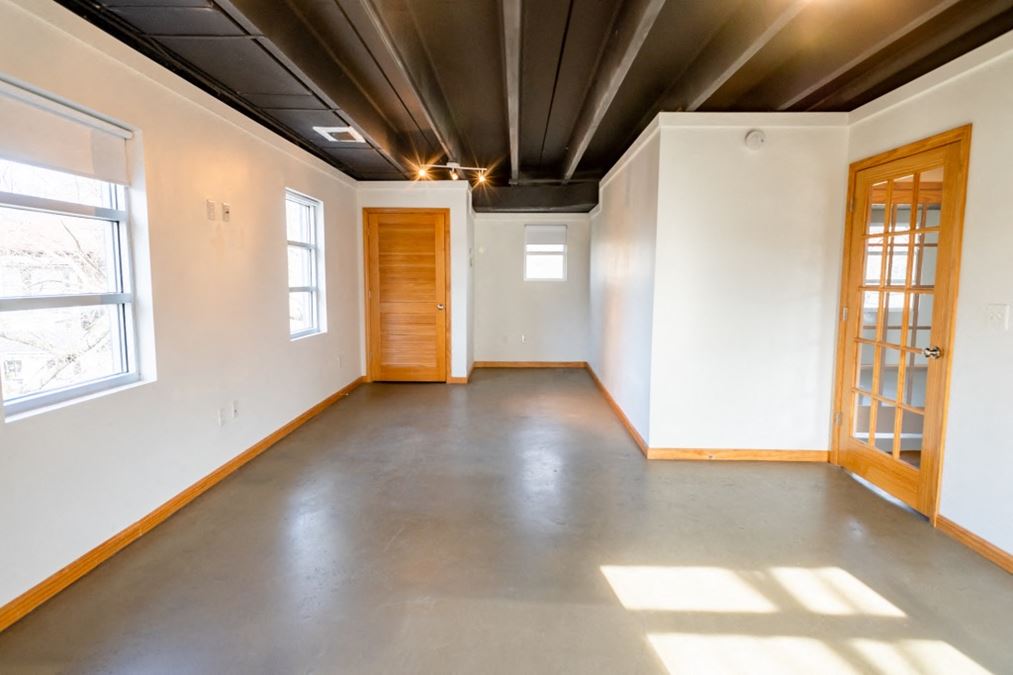 1235 East Oak Street Property & Listing Details 42Floors